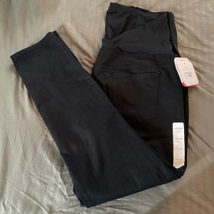 Maternity jeans